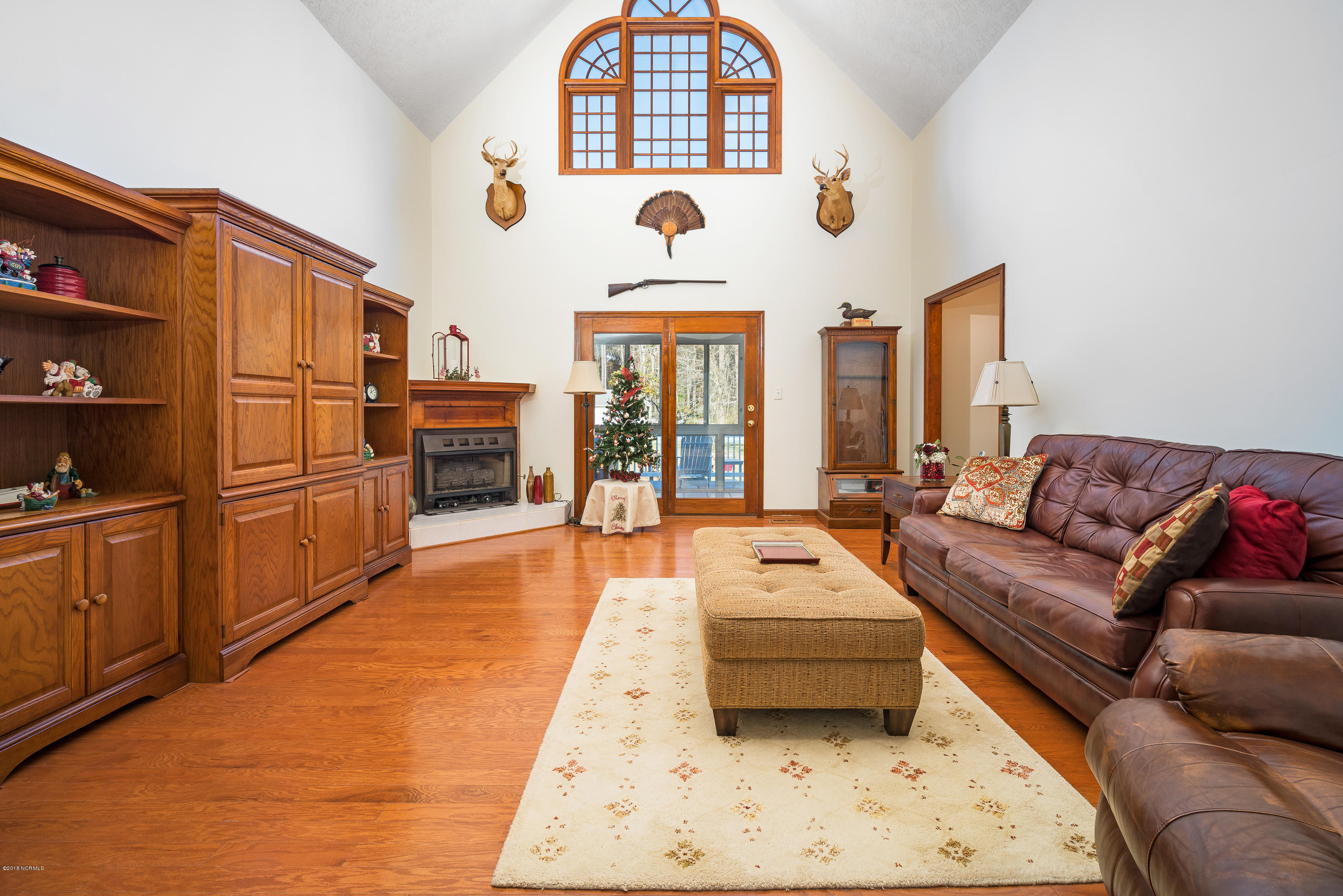 4810 Merrimon Road Beaufort, NC 28516 - Photo 11 of 37 4810 Merrimon Rd - Living Room