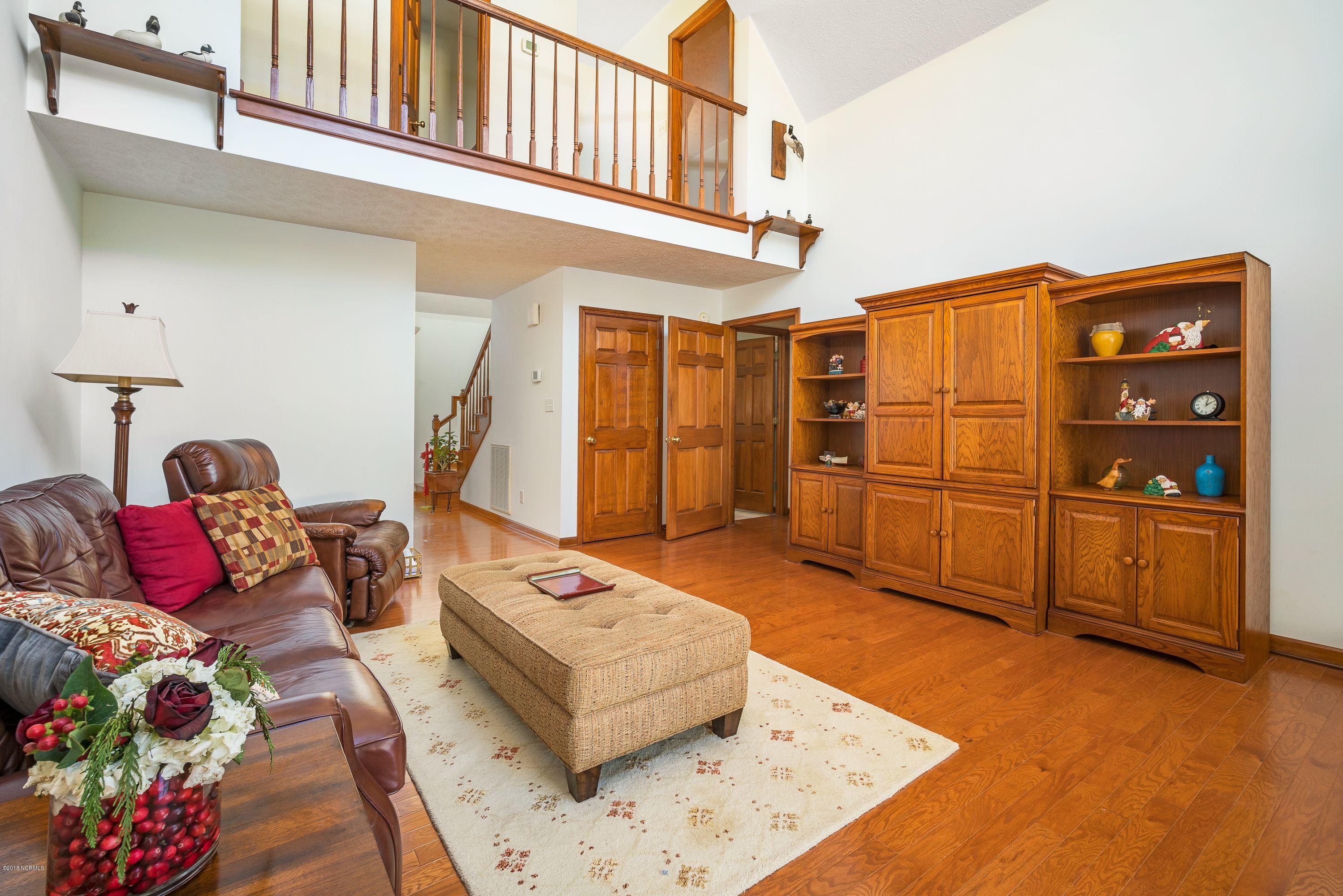 4810 Merrimon Road Beaufort, NC 28516 - Photo 12 of 37 4810 Merrimon Rd - Living Rooml