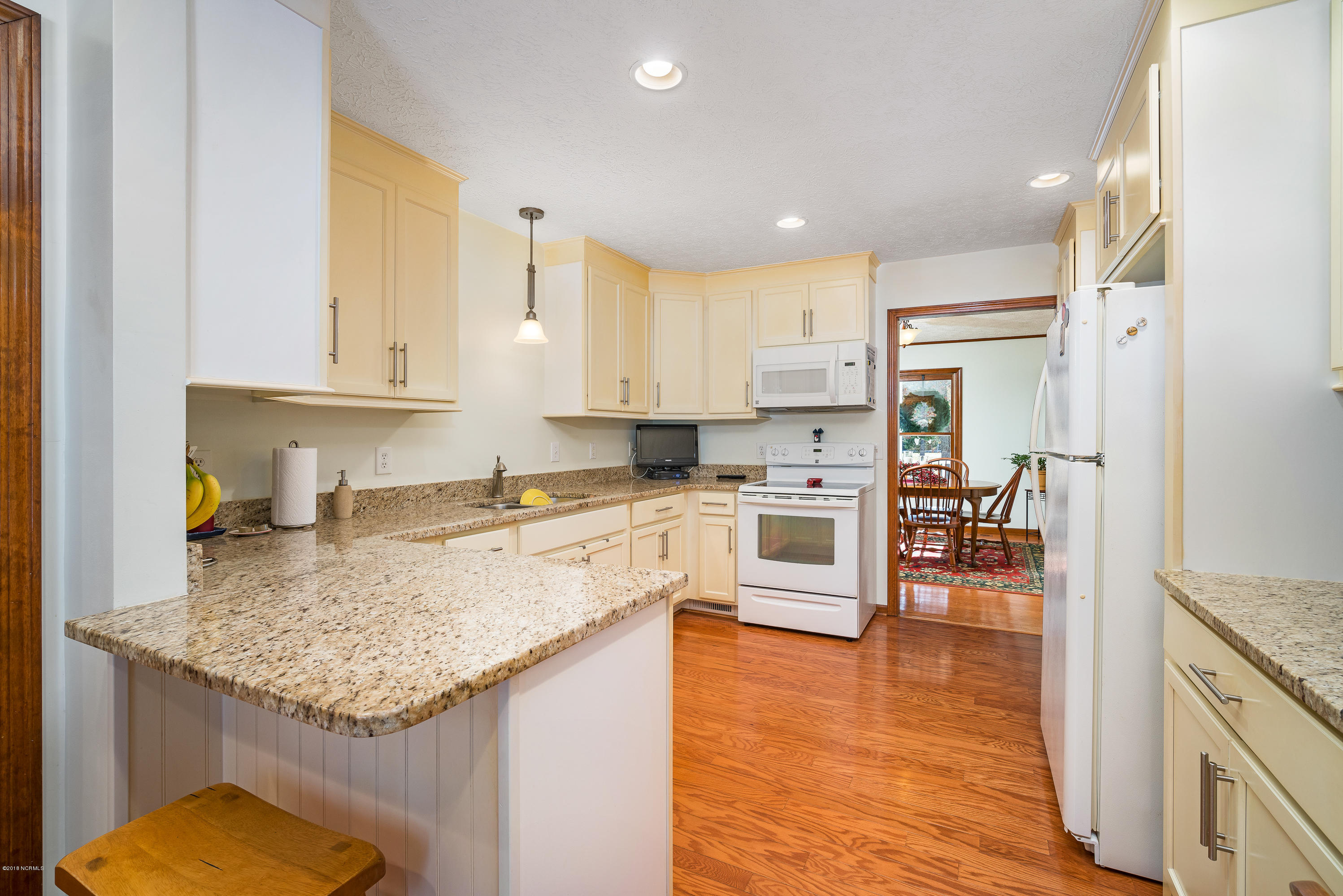 4810 Merrimon Road Beaufort, NC 28516 - Photo 16 of 37 4810 Merrimon Rd - Kitchen