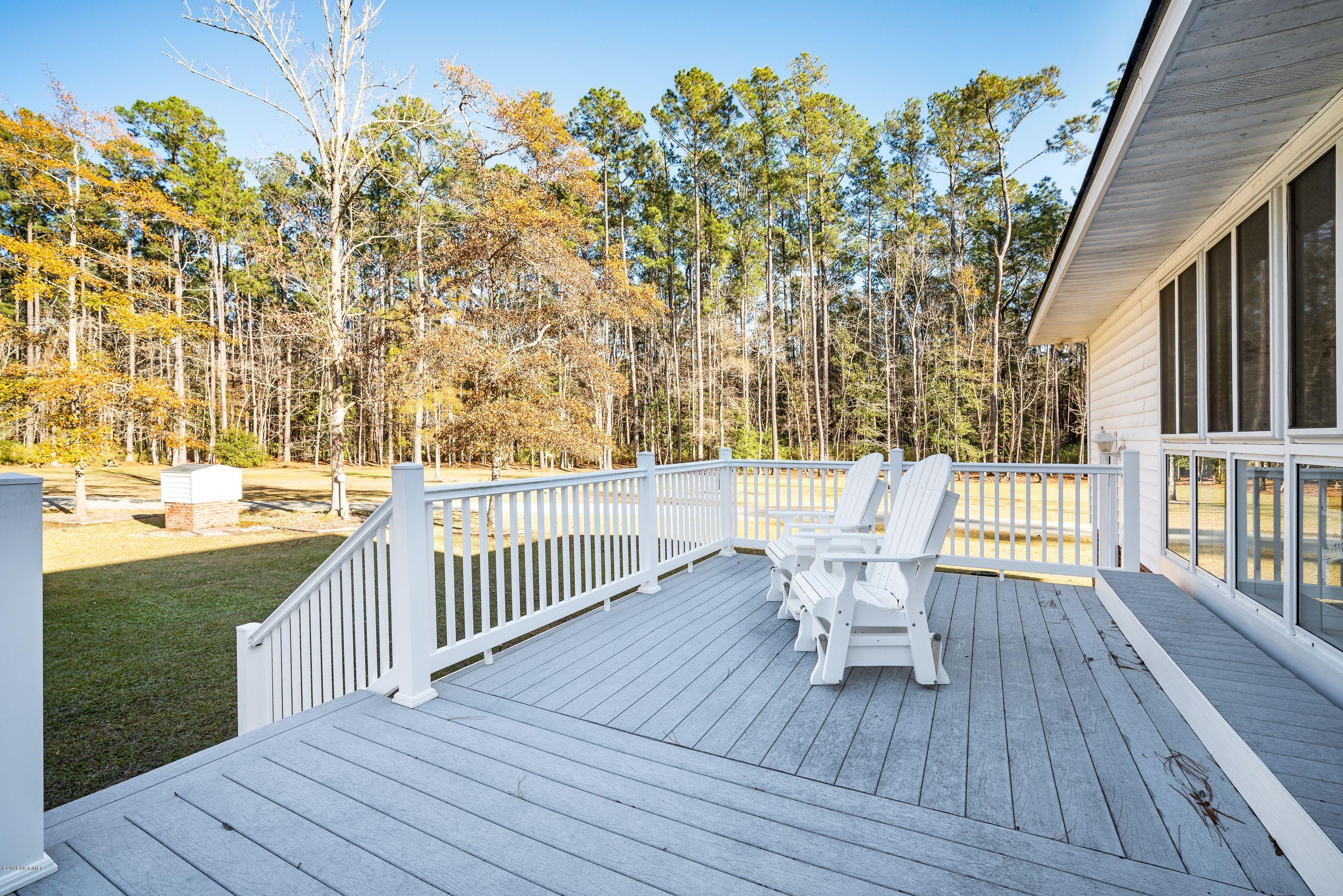 4810 Merrimon Road Beaufort, NC 28516 - Photo 32 of 37 4810 Merrimon Rd - Back Deck