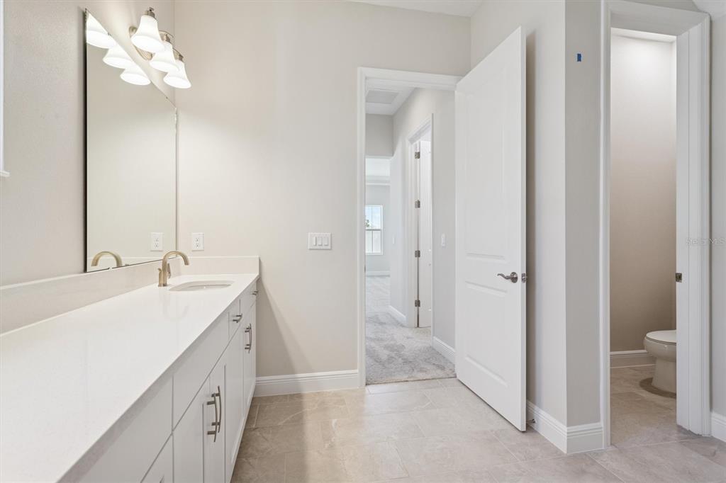 10908 Spring Sapling Circle Palmetto, FL 34221 - Photo 7 of 38