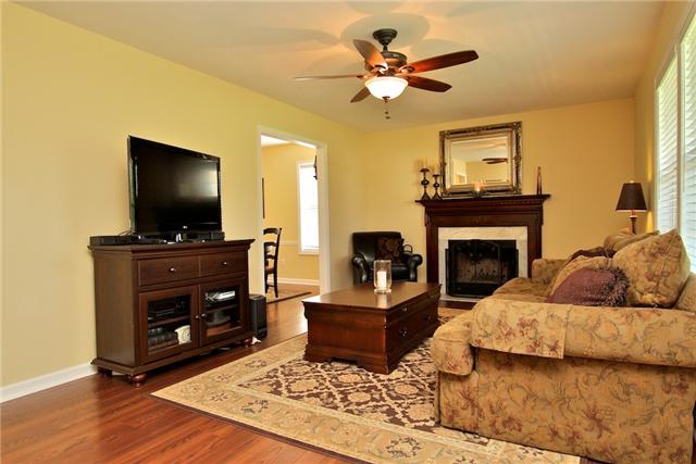 216 West Biggs Road Cottontown, TN 37048 - Photo 6 of 20 Gallery Image 6