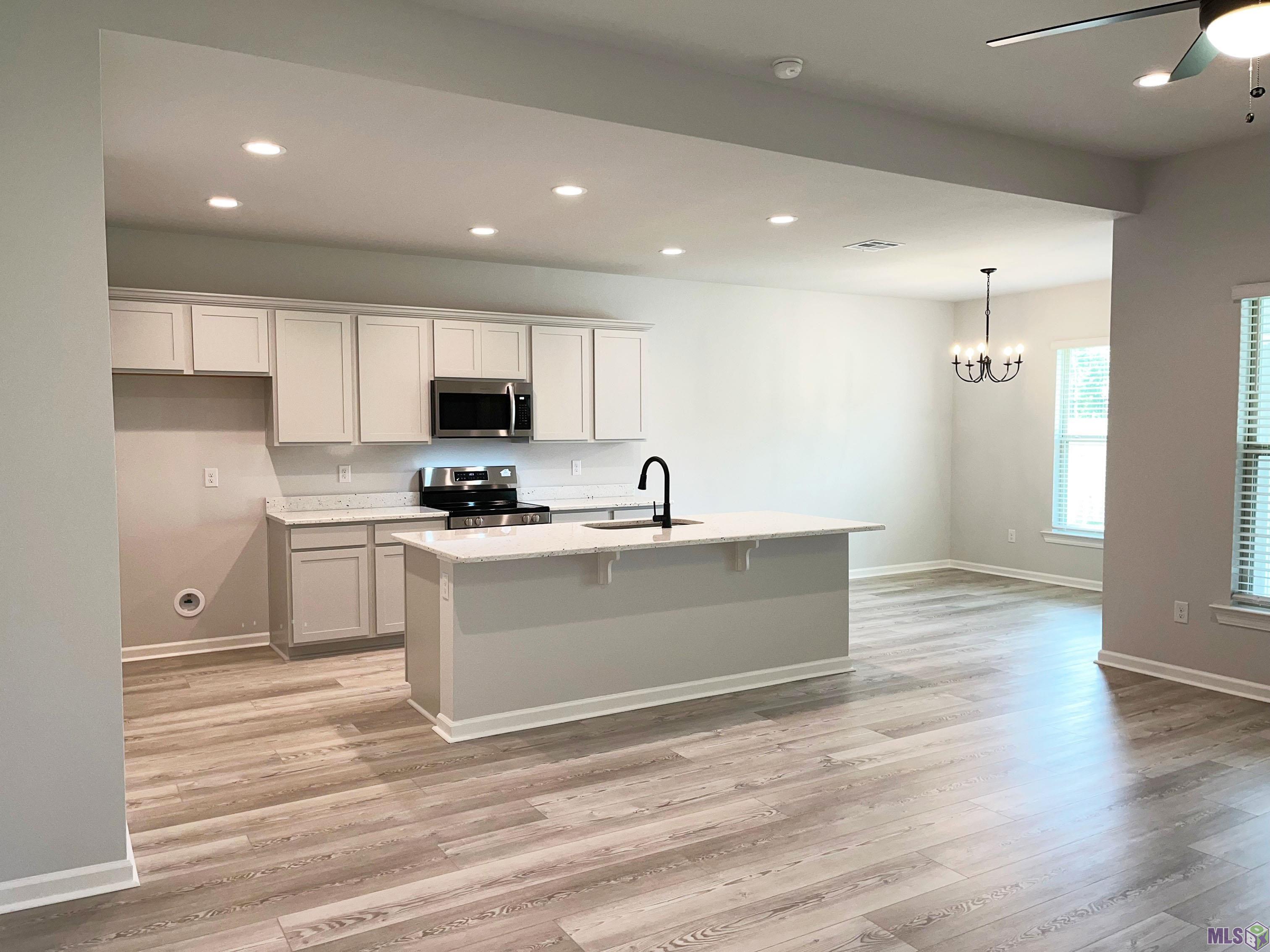 15527 Ralph Christy Drive Prairieville, LA 70769 - Photo 2 of 9 Gallery Image 2
