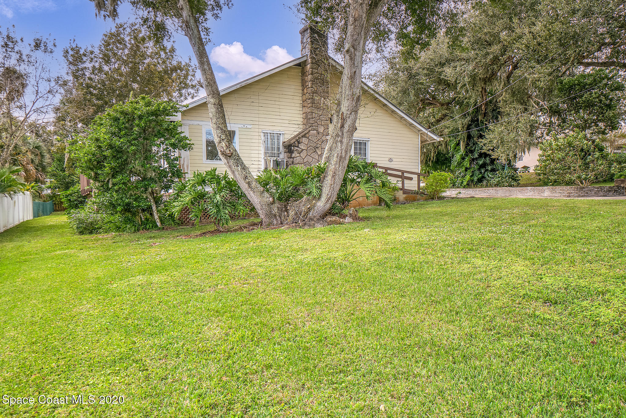 135 City Point Road Cocoa, FL 32926 - Photo 4 of 48 135 City Point Rd., Cocoa, FL 32926-3