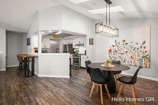 $324,900 | 2317 Edington Drive Southeast, Grand Rapids, MI 49508