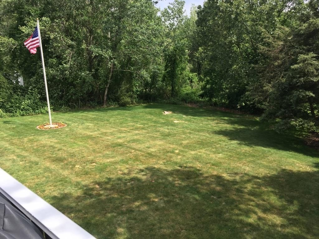 40 Crompton Road East Greenwich, RI 02818 - Photo 14 of 17 Backyard