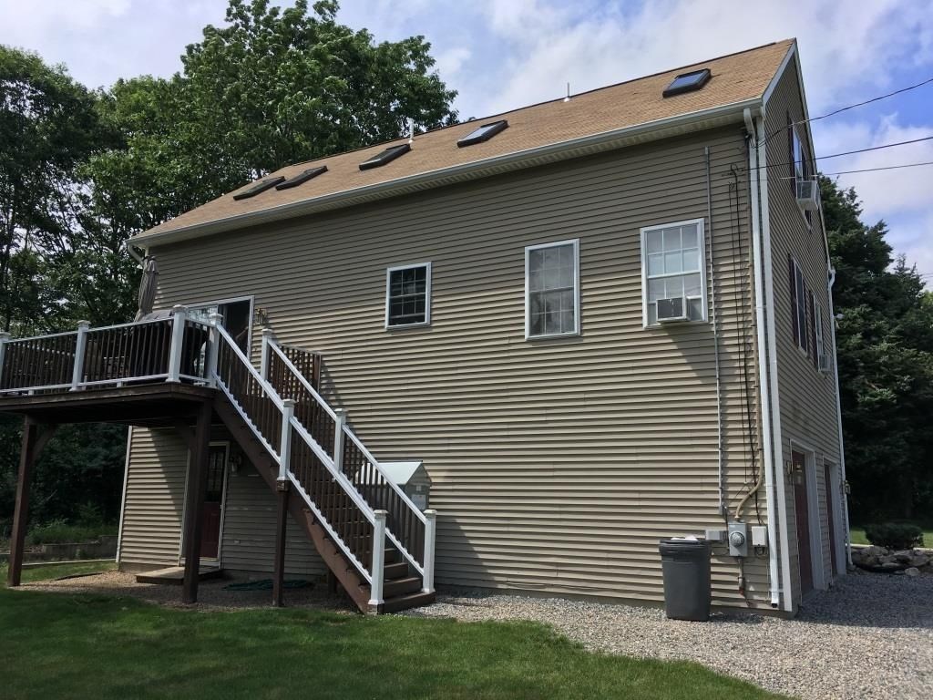 40 Crompton Road East Greenwich, RI 02818 - Photo 16 of 17 Back view