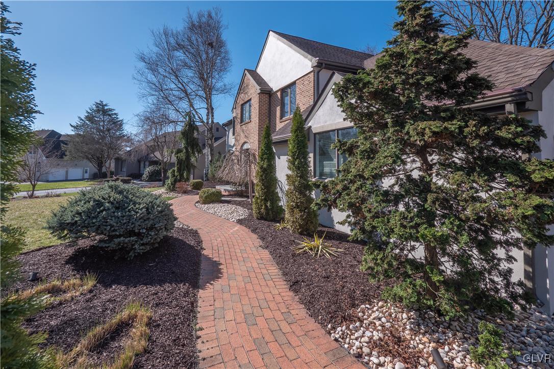 132 Wedgewood Road Bethlehem, PA 18017 - Photo 5 of 36 Gallery Image 5