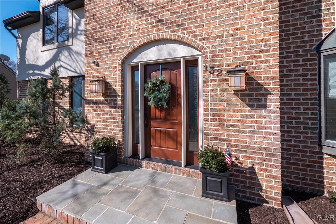132 Wedgewood Road Bethlehem, PA 18017 - Photo 9 of 36 Gallery Image 9
