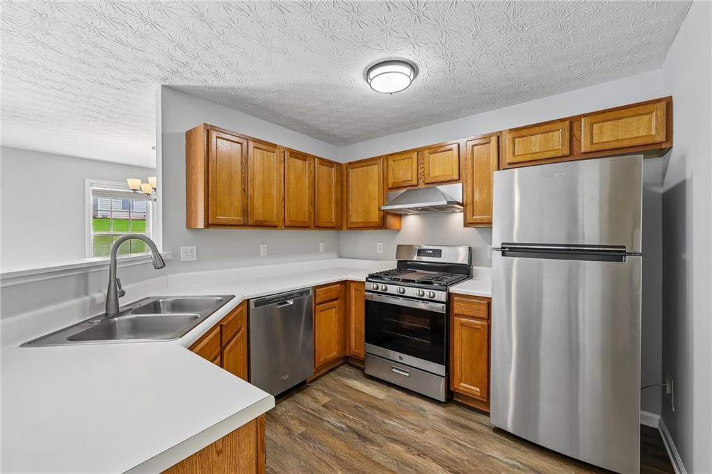 4653 Grand Central Parkway Decatur, GA 30035 - Photo 7 of 23