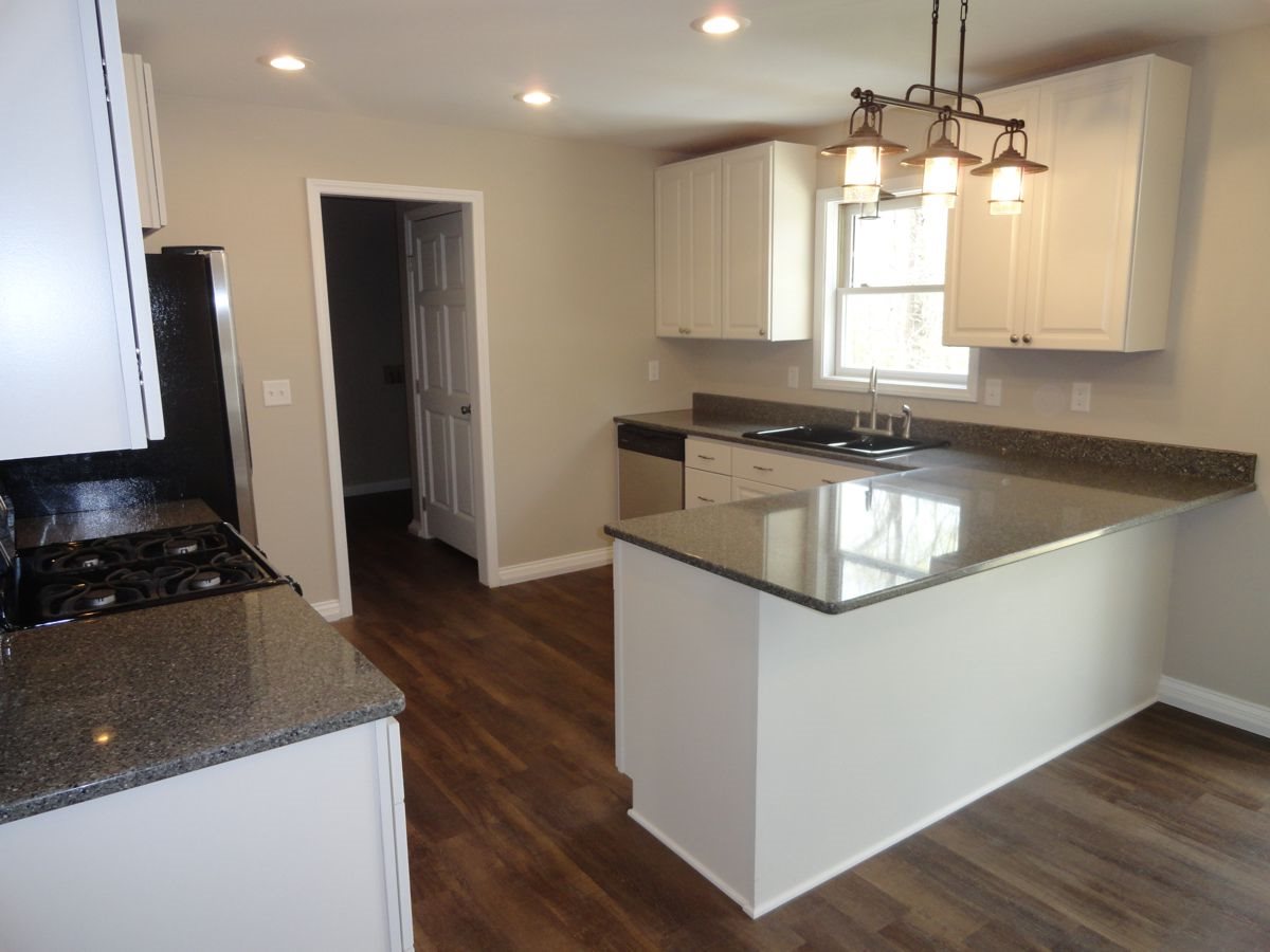 4569 East Robinson Road Bloomington, IN 47408 - Photo 4 of 10