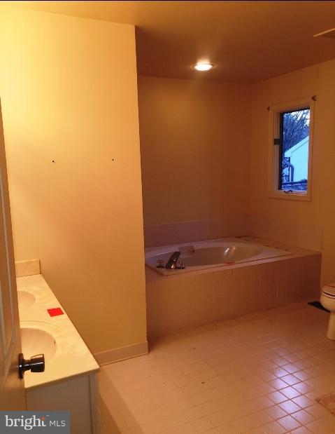 3115 Courtside Road Bowie, MD 20721 - Photo 11 of 18 Bath (Master)