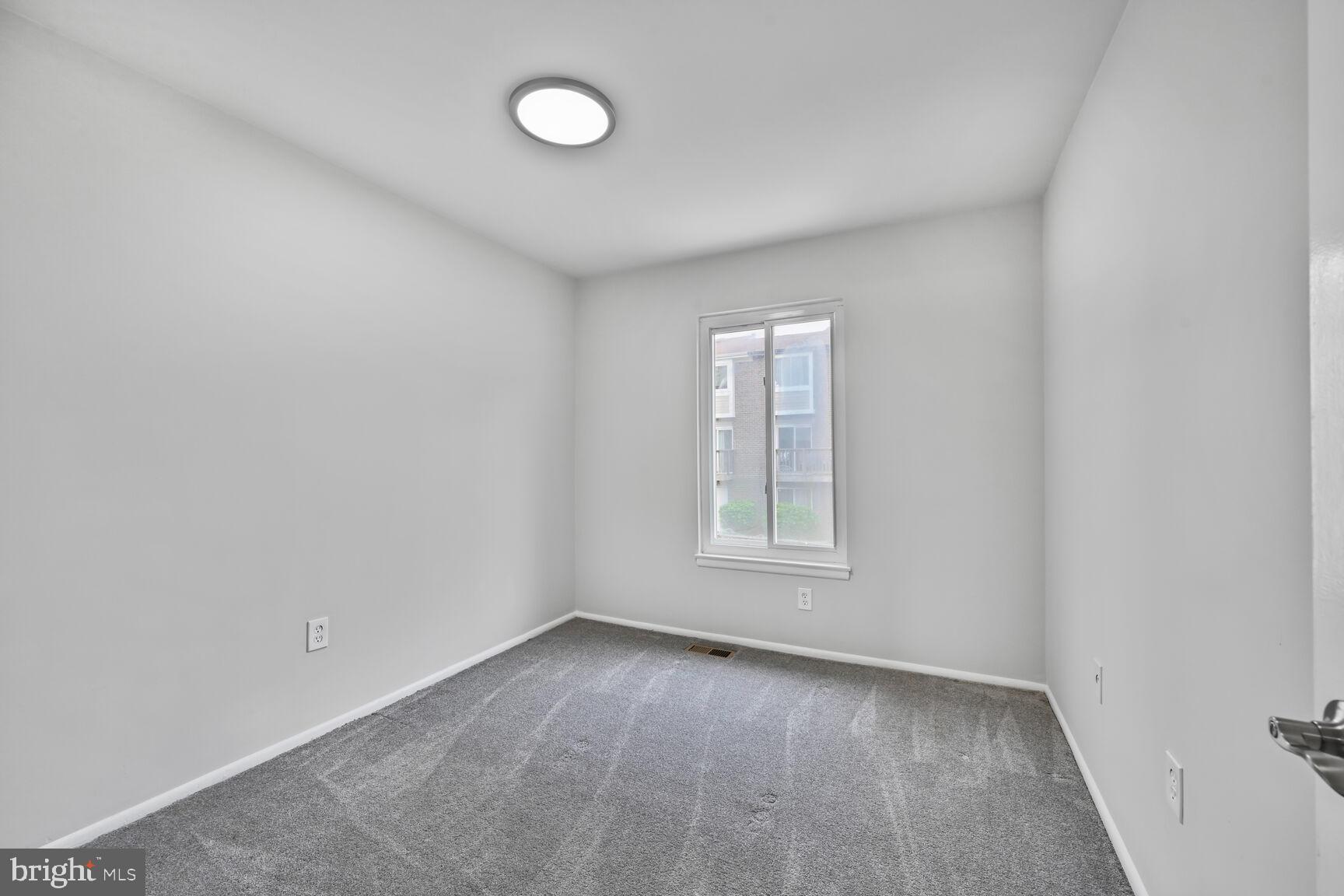 2456 Sun Valley Circle, Unit 7M Silver Spring, MD 20906 - Photo 8 of 31 Gallery Image 8