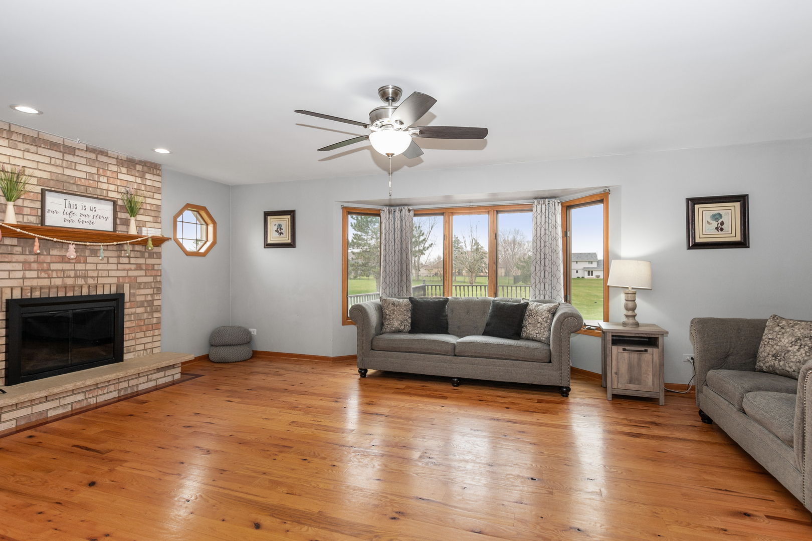 22452 South Farm View Road New Lenox, IL 60451 - Photo 6 of 36 Gallery Image 6