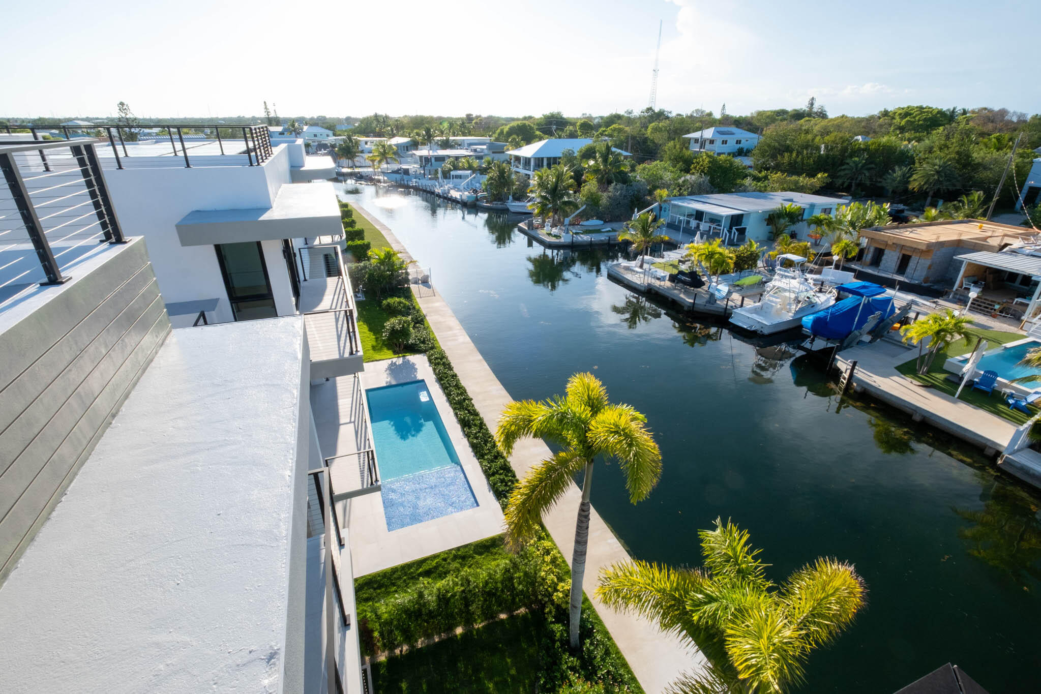 301 Buttonwood Circle, Unit B Key Largo, FL 33037 - Photo 44 of 52 Canal View