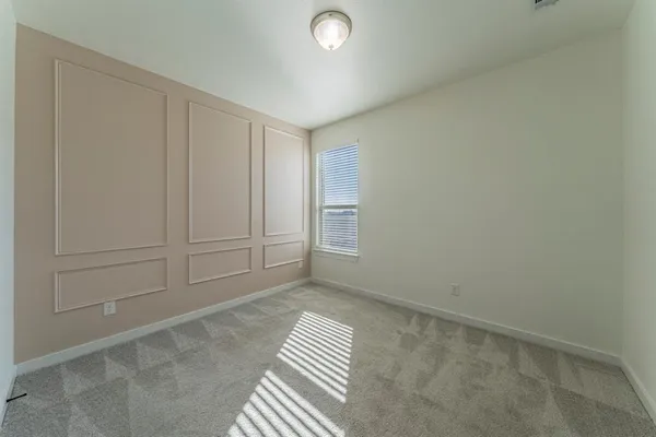 $3,250 | 1110 Stallion Lane, Justin, TX 76247