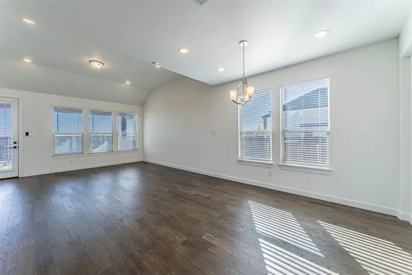 $3,250 | 1110 Stallion Lane, Justin, TX 76247