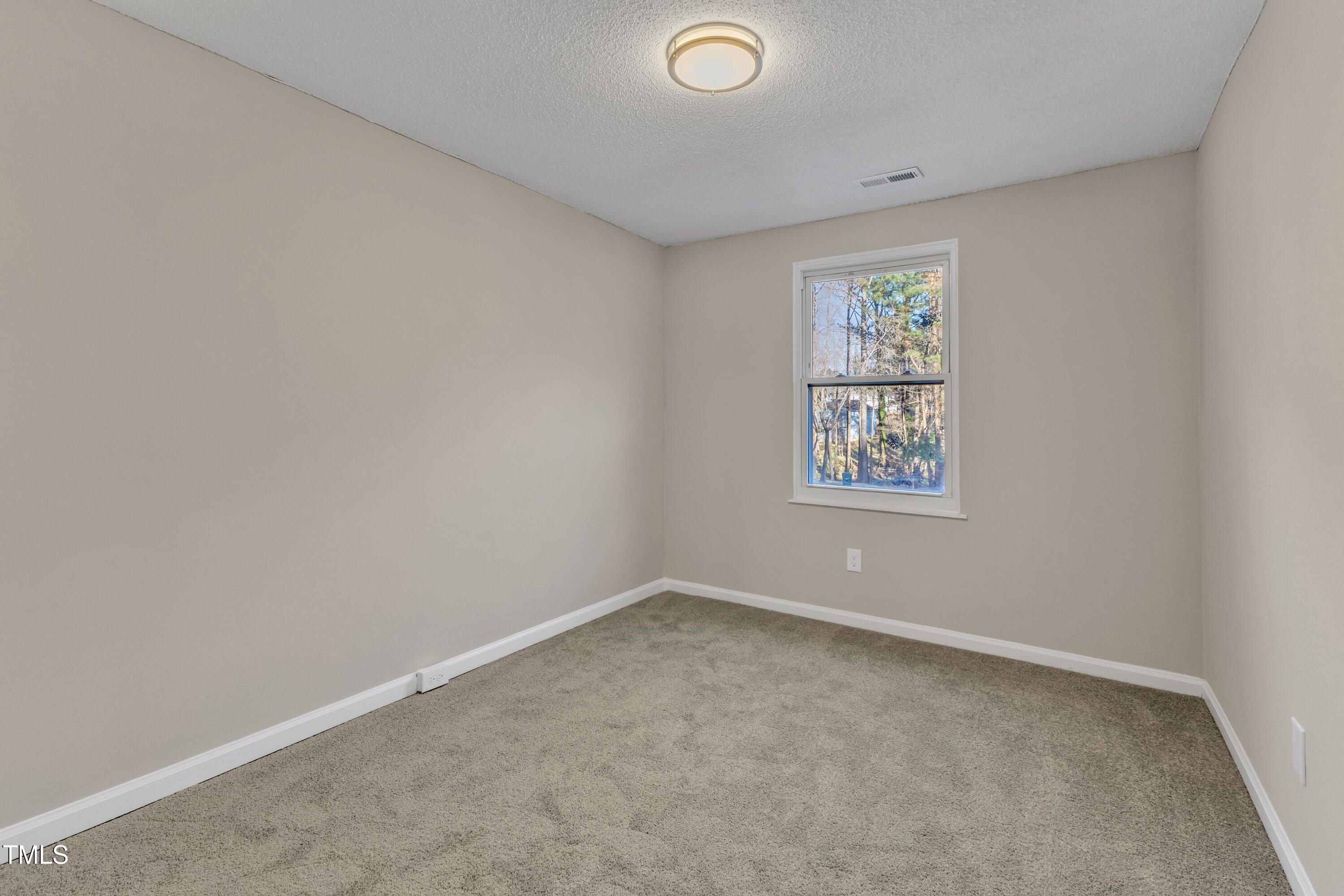 7823 Stephanie Lane Raleigh, NC 27615 - Photo 33 of 41 37-7823 Stephanie-36