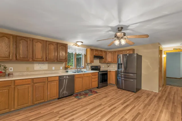 $479,000 | 30 Del's Way, Braintree, MA 02184