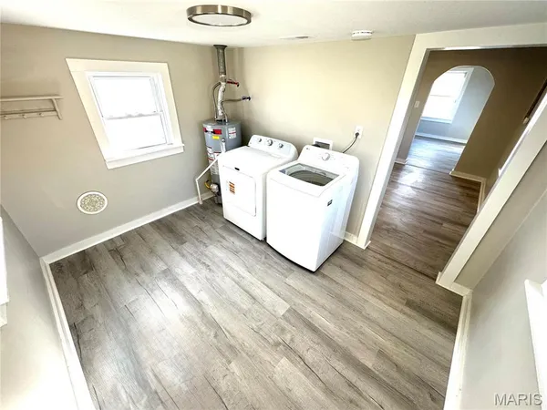 $105,000 | 305 South Campbell, Edina, MO 63537