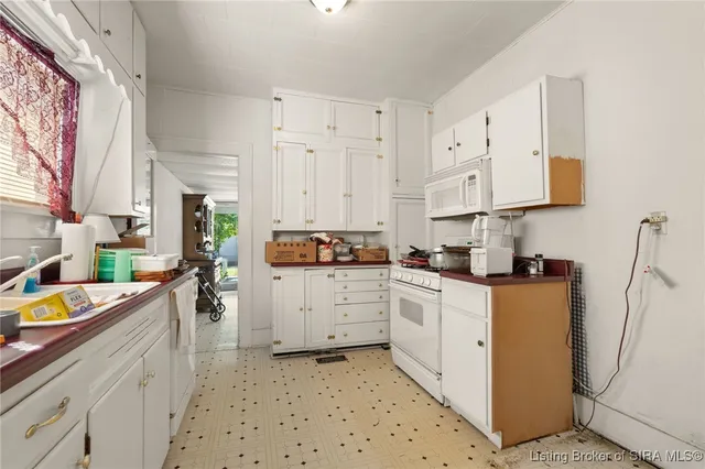 $105,000 | 409 South Gospel Street, Paoli, IN 47454