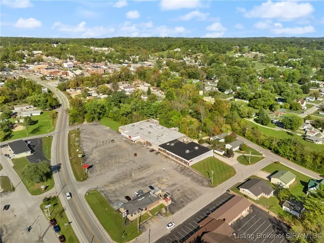 $105,000 | 409 South Gospel Street, Paoli, IN 47454