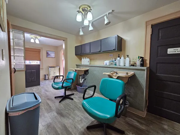 $249,900 | 115 Fairview Avenue, Rockford, IL 61108