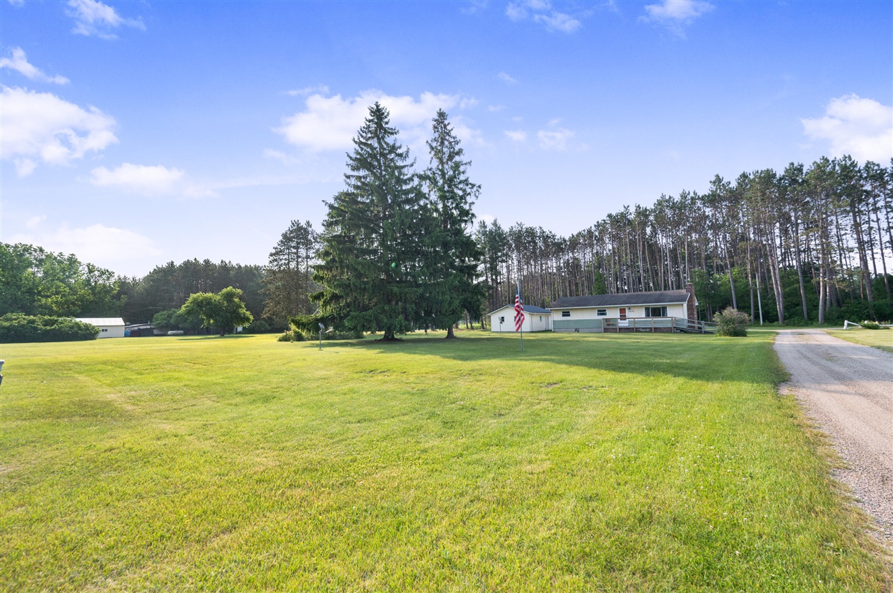 7873 River Road Evart, MI 49631 - Photo 1 of 24