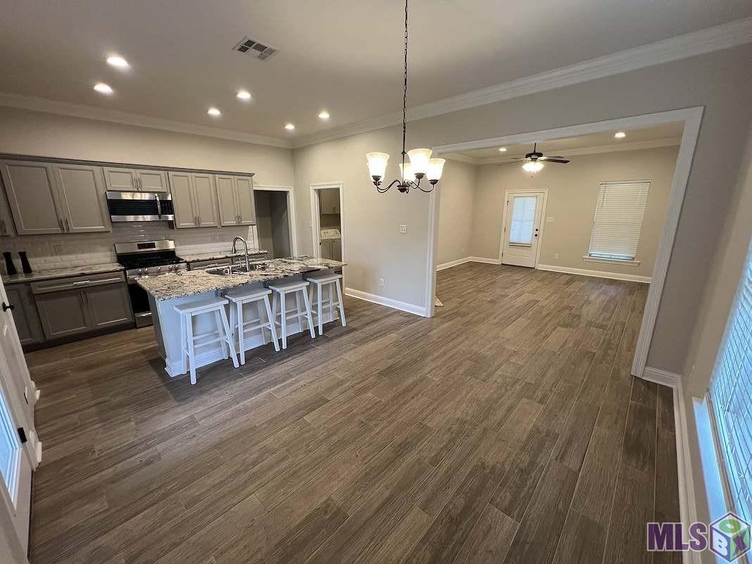 6212 Lake Edge Drive Baton Rouge, LA 70820 - Photo 8 of 31