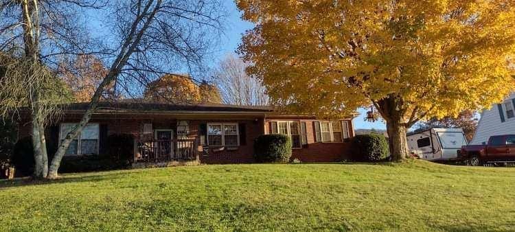 1108 Heatherwood Road Bluefield, WV 24701 - Photo 1 of 1 Gallery Image 1