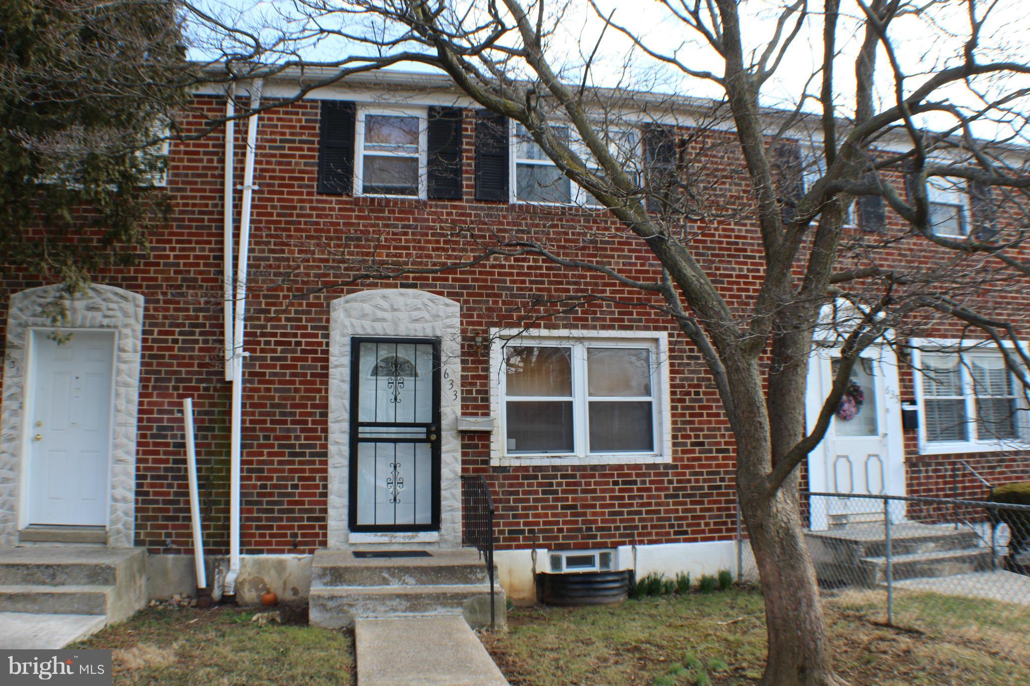 633 Charraway Road Baltimore, MD 21229 - Photo 1 of 12 Exterior (Front)
