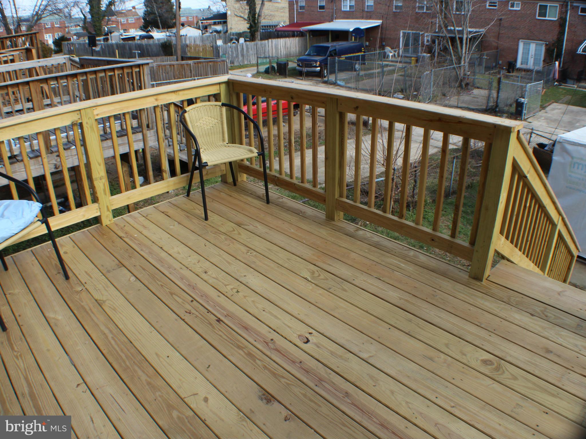 633 Charraway Road Baltimore, MD 21229 - Photo 9 of 12 Exterior (Rear)