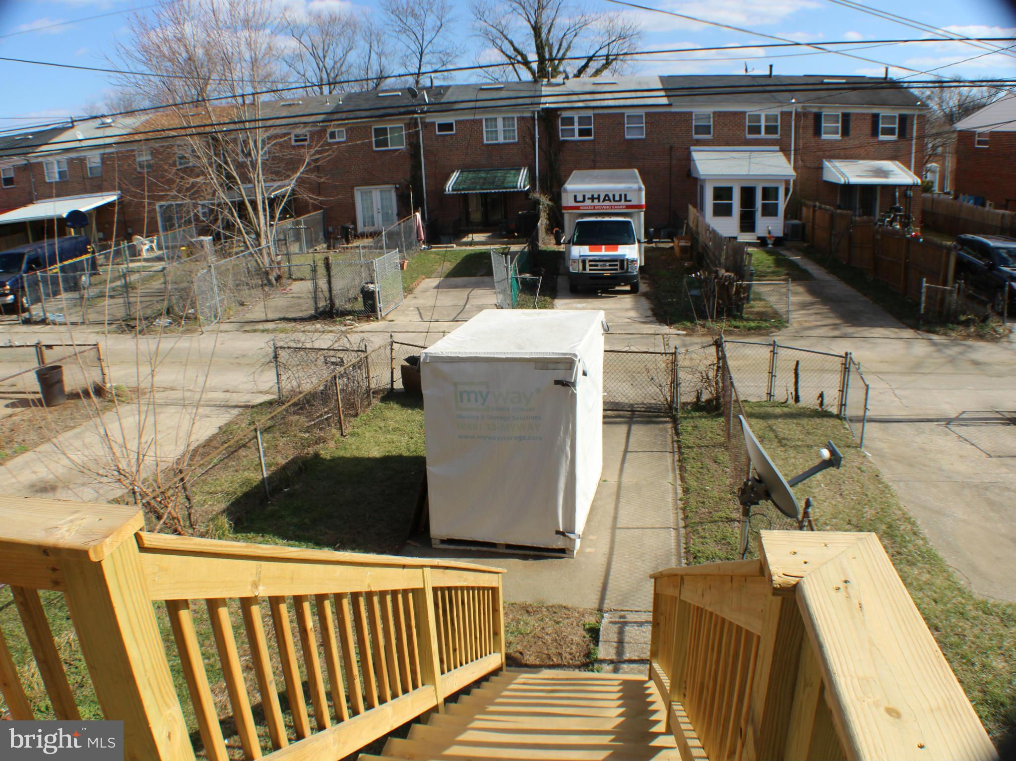 633 Charraway Road Baltimore, MD 21229 - Photo 10 of 12 Exterior (Rear)