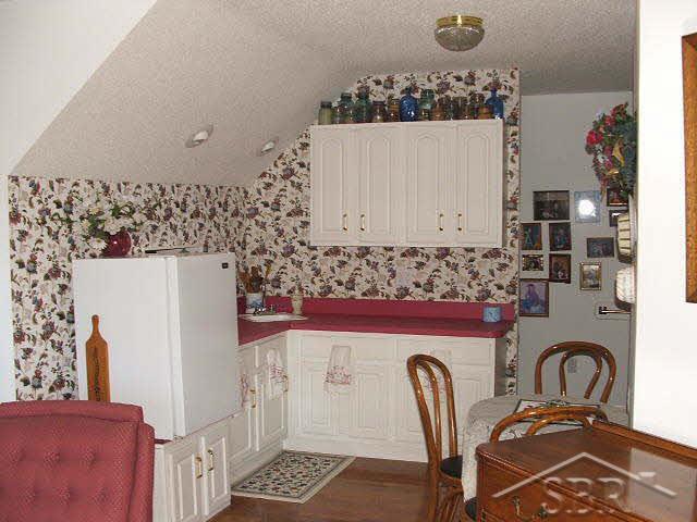 12766 Dice Road Freeland, MI 48623 - Photo 2 of 10 20043417-1.JPG