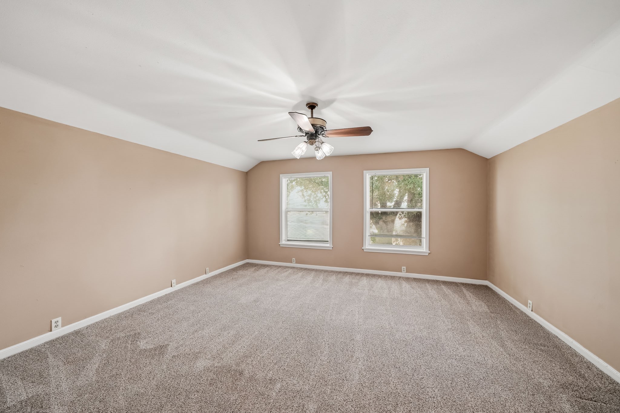 9719 Interstate 10 Frontage Road Sealy, TX 77474 - Photo 21 of 26 Gallery Image 21