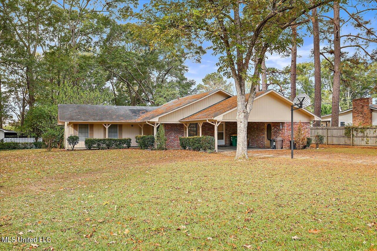 217 Nolan Circle Ridgeland, MS 39157 - Photo 3 of 28 03-217 Nolan Cir