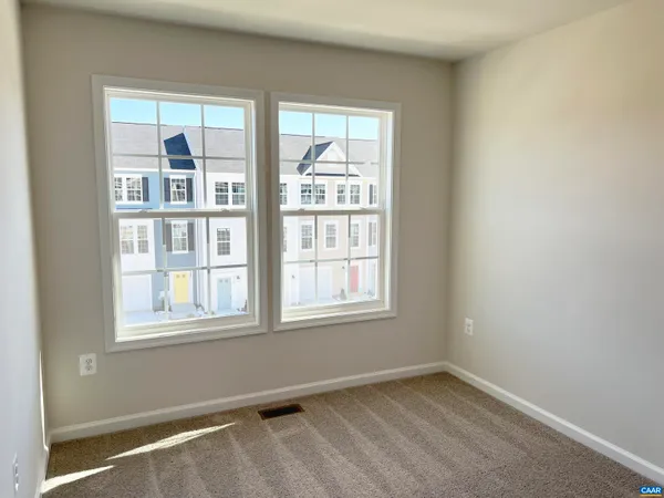 $2,200 | 325 Willowshire Court, Waynesboro, VA 22980