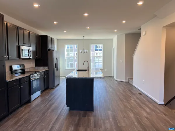 $2,200 | 325 Willowshire Court, Waynesboro, VA 22980