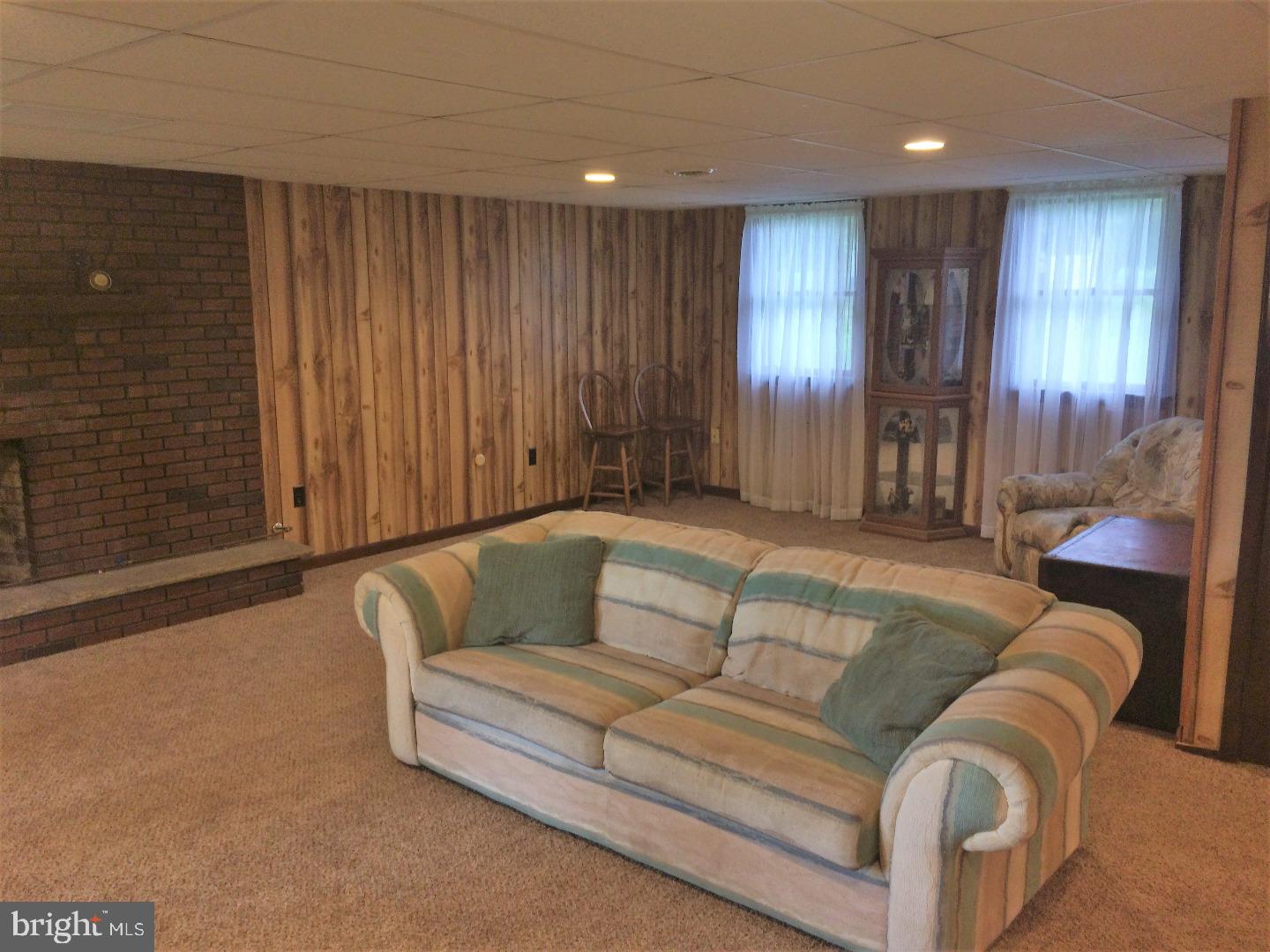 220 Moods Road Monroeville, NJ 08343 - Photo 8 of 21 Family Room