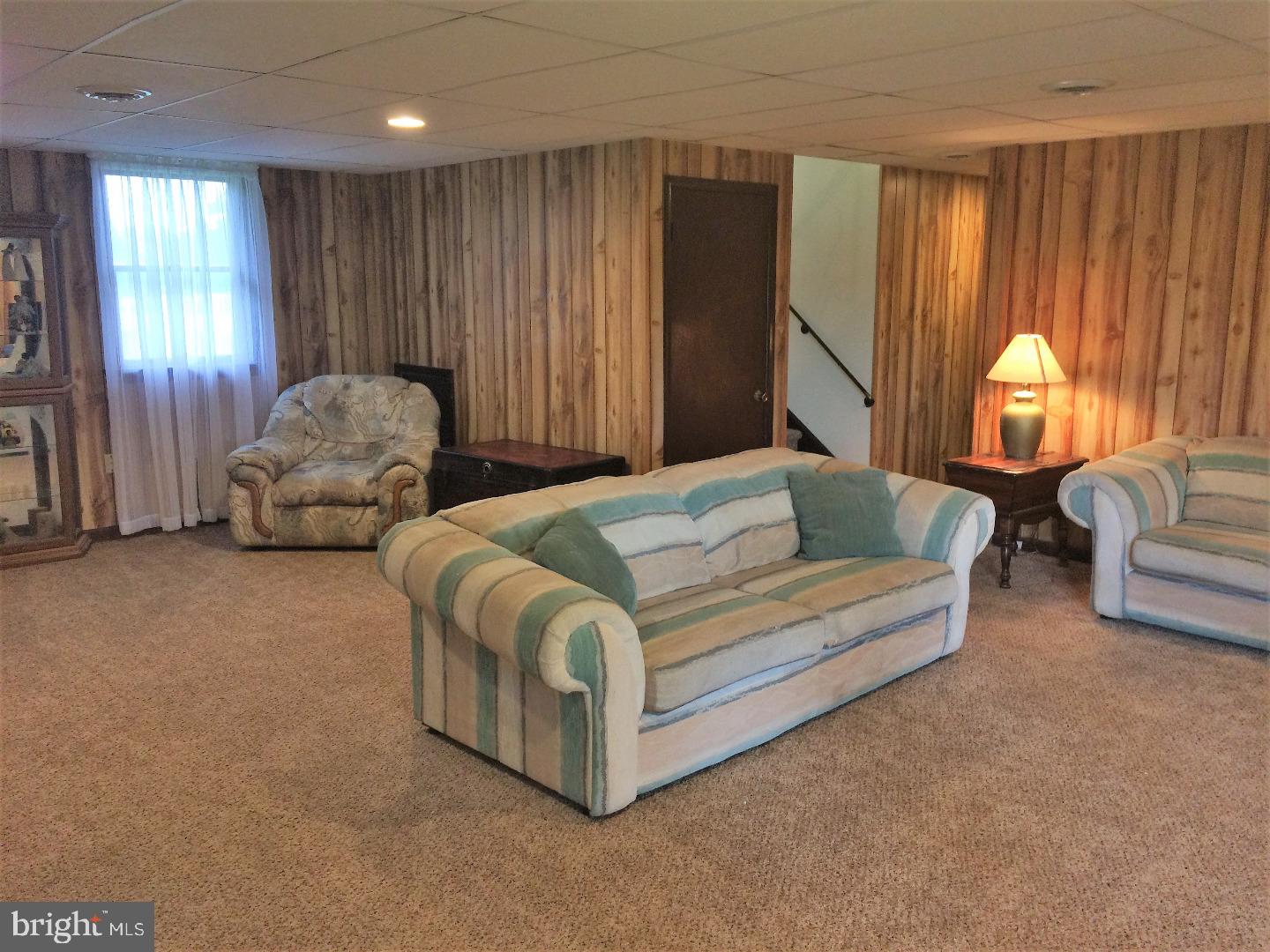 220 Moods Road Monroeville, NJ 08343 - Photo 9 of 21 Family Room