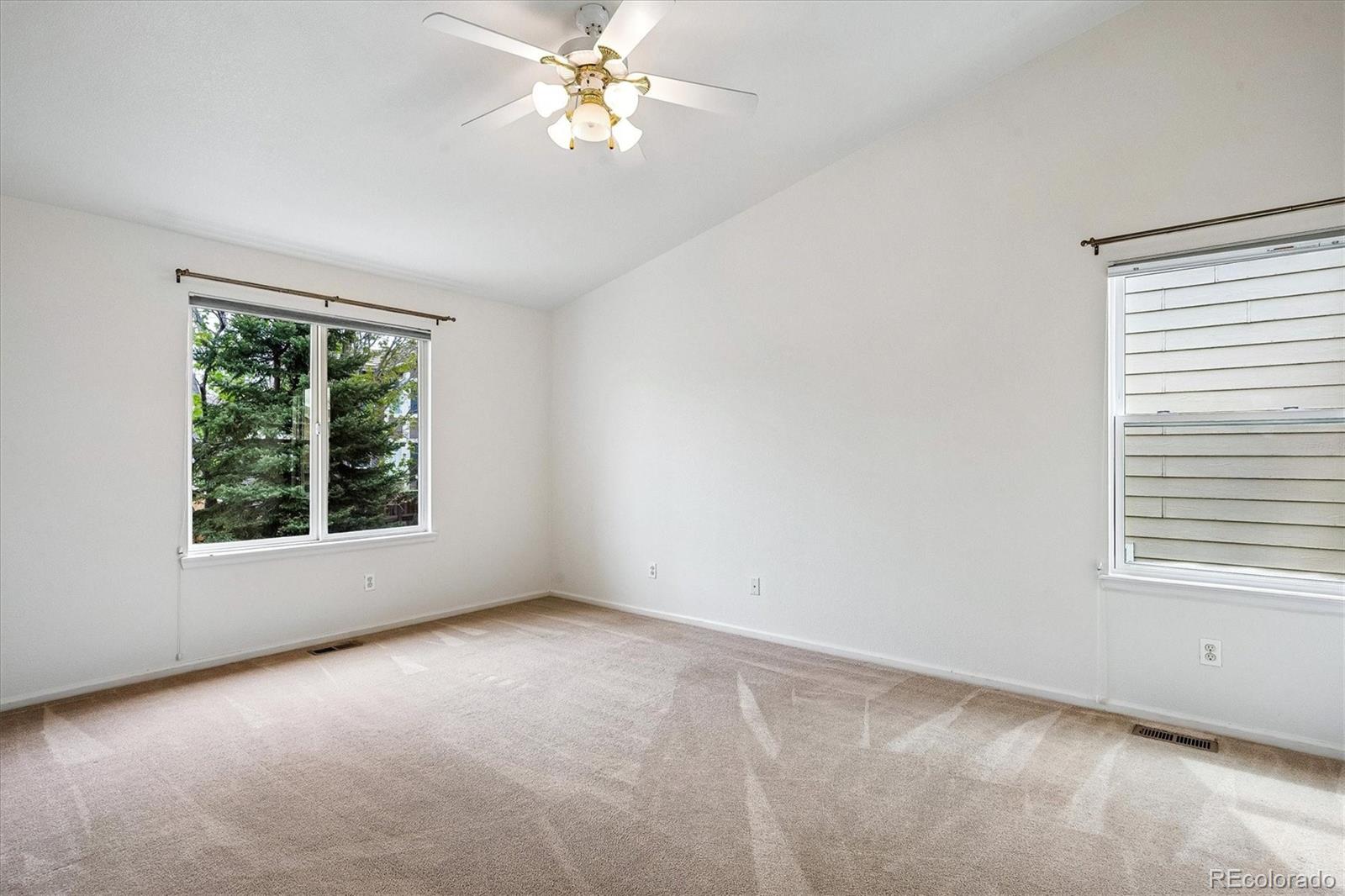 6299 Shannon Trail Highlands Ranch, CO 80130 - Photo 17 of 40 an empty room with a window