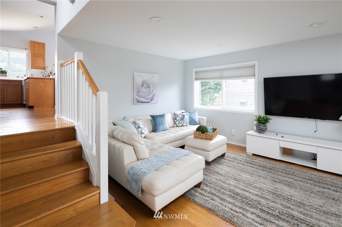 2131 North 87th Street Seattle, WA 98103 - Photo 5 of 22 Gallery Image 5