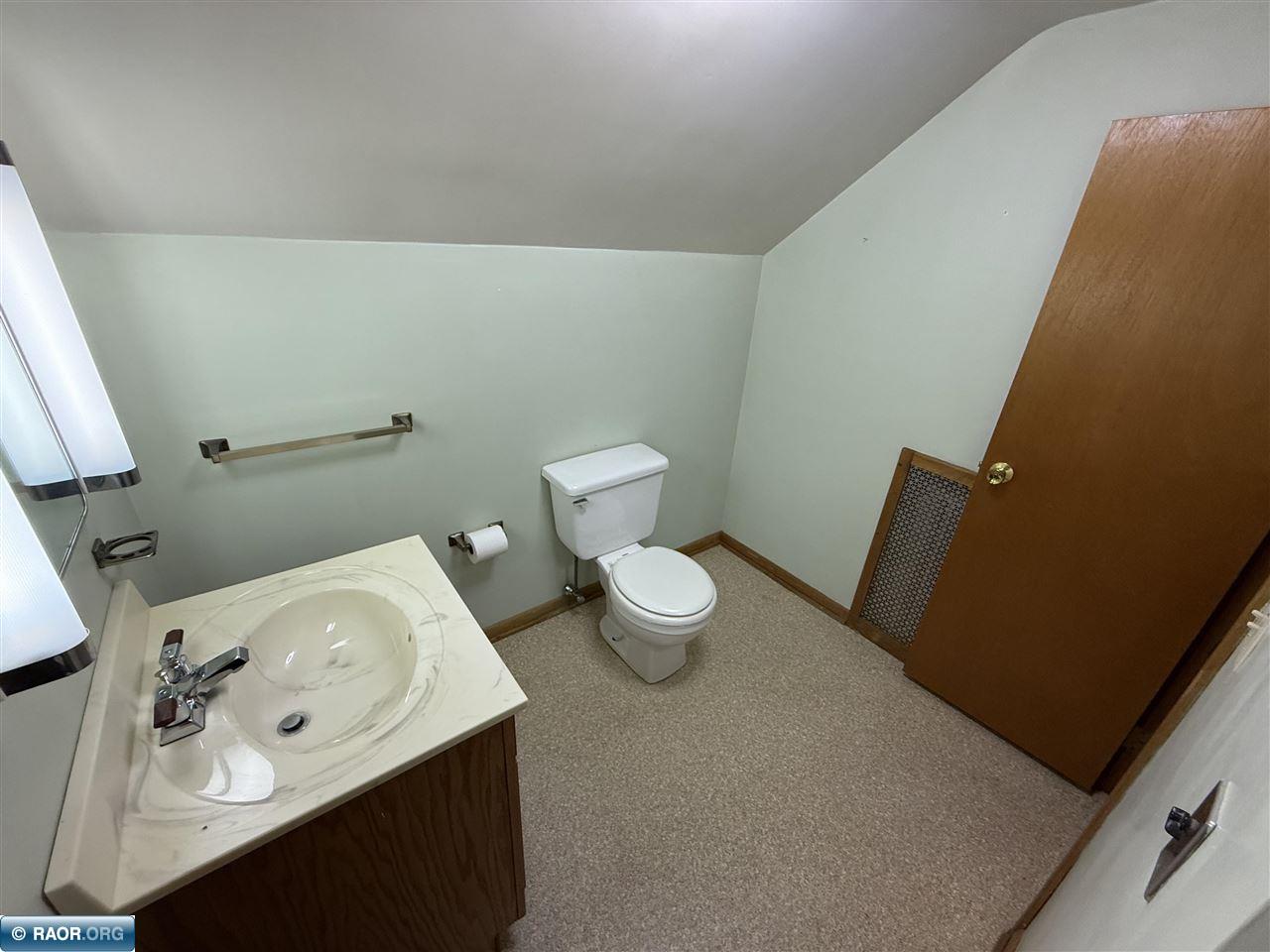2721 3rd Avenue West Hibbing, MN 55746 - Photo 33 of 50