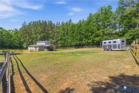 $629,000 | 4005 West Chapel Drive, Goochland, VA 23063