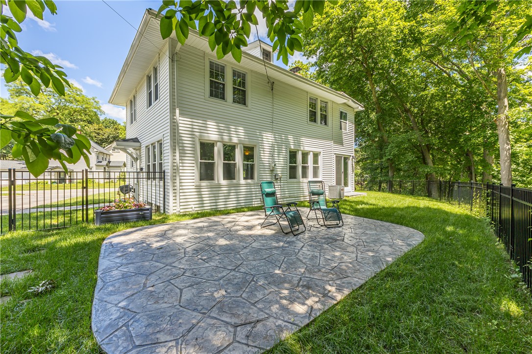 83 Wildmere Road Irondequoit, NY 14617 - Photo 35 of 48