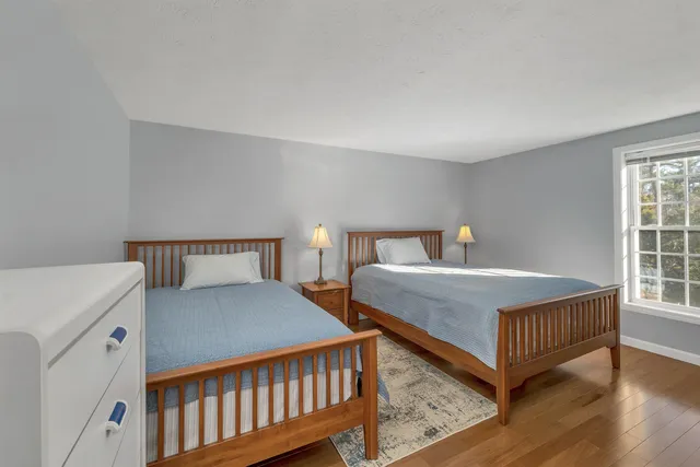 $899,000 | 71 Greenmeadow Lane, Bedford, NH 03110