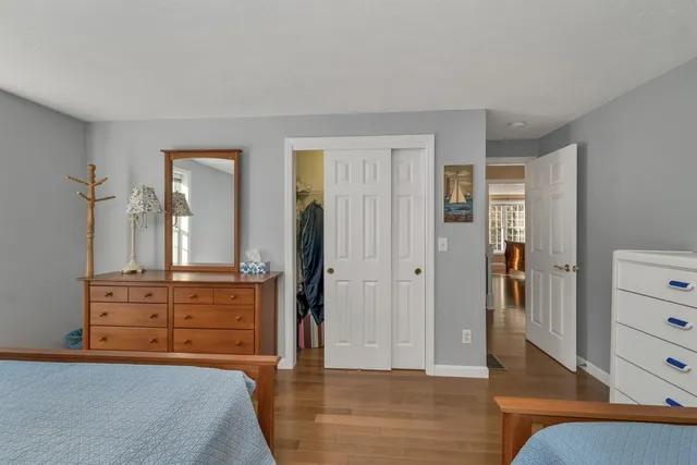 $899,000 | 71 Greenmeadow Lane, Bedford, NH 03110