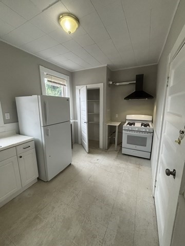 15 Fortesque Terrace, Unit 5 Lynn, MA 01902 - Photo 14 of 15 Gallery Image 14