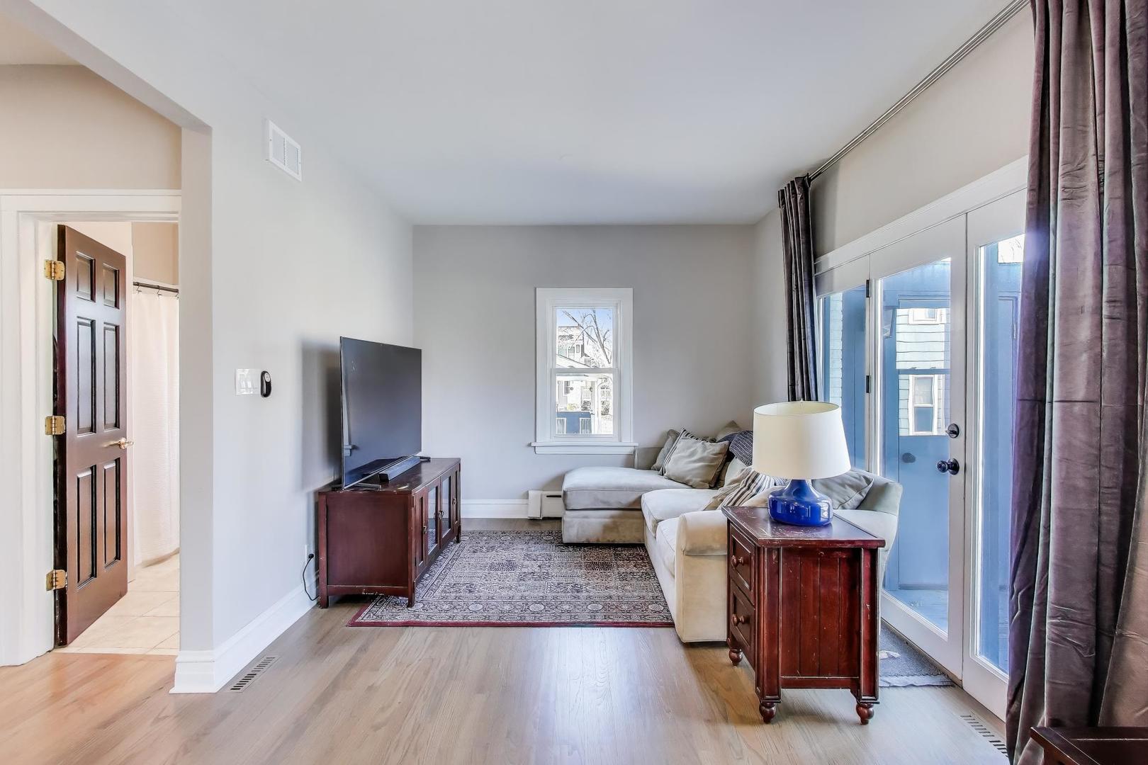 360 West Maple Street Lombard, IL 60148 - Photo 16 of 45