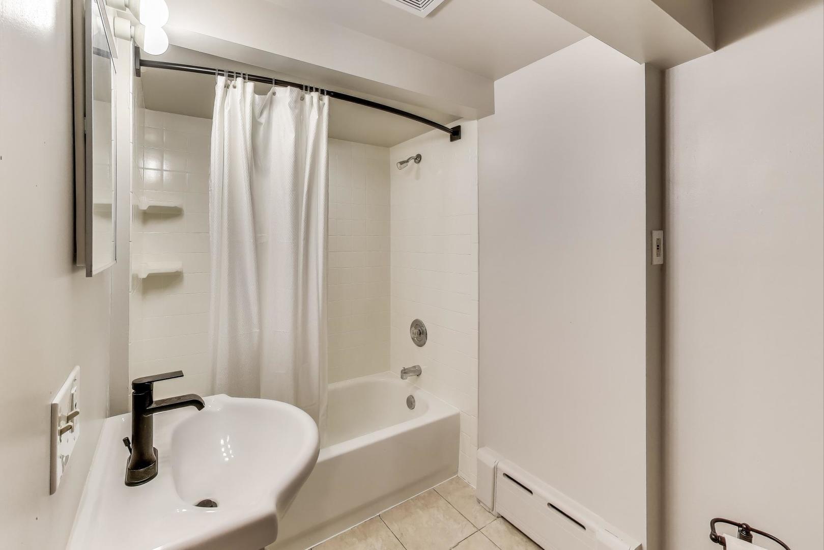 360 West Maple Street Lombard, IL 60148 - Photo 35 of 45